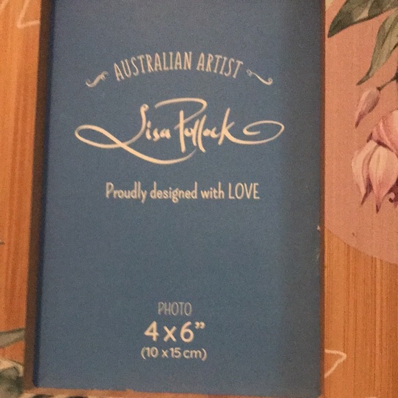 Australia Artist Lisa Polluck picture frame 4x6, beautiful wood with design. - Picture 5 of 8